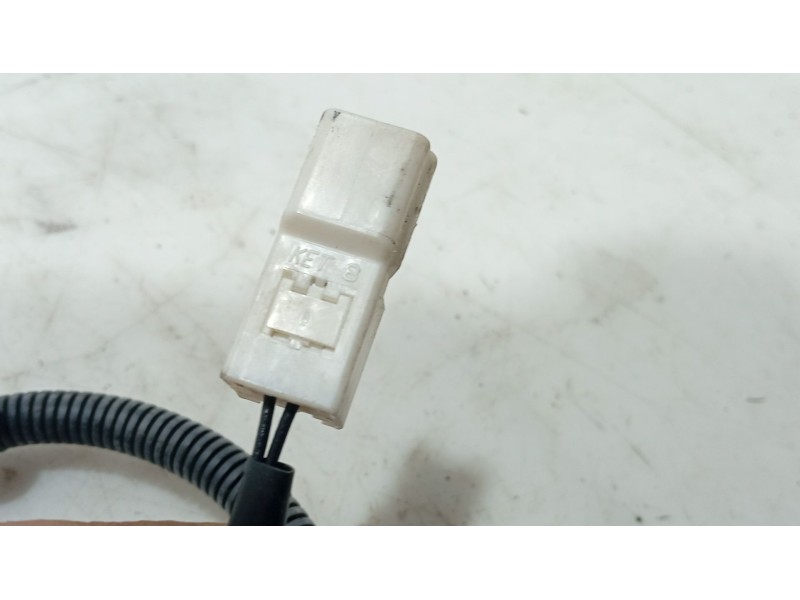 Recambio de anclaje cinturon delantero izquierdo para hyundai i30 (fd) 1.4 referencia OEM IAM   