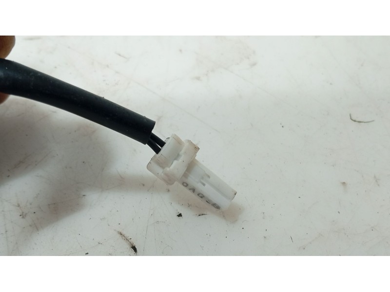 Recambio de anclaje cinturon trasero derecho para hyundai i30 (fd) 1.4 referencia OEM IAM   