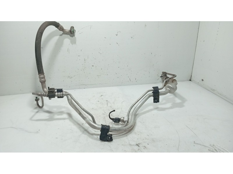Recambio de tubo para hyundai i30 (fd) 1.4 referencia OEM IAM   