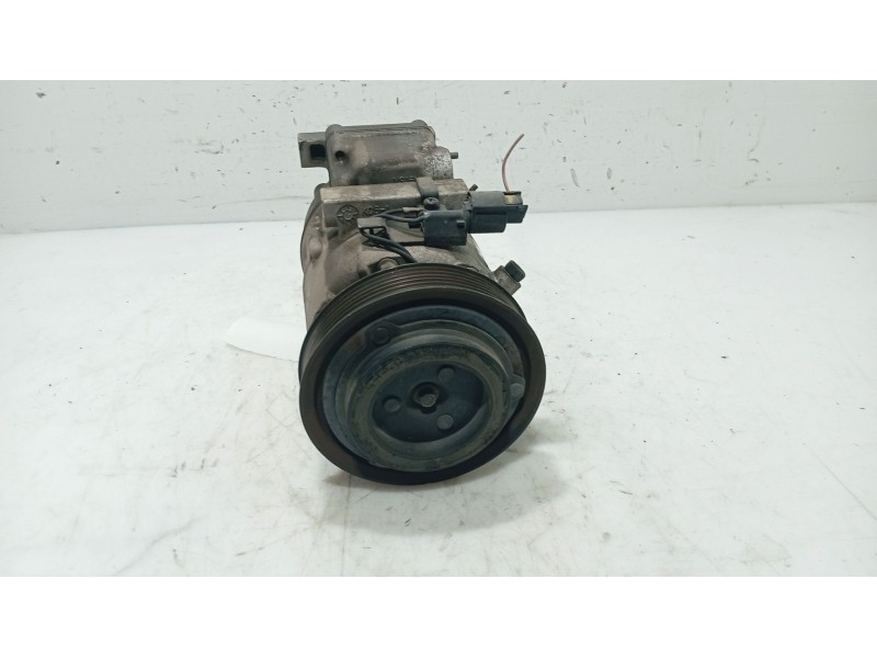Recambio de compresor aire acondicionado para hyundai i30 (fd) 1.4 referencia OEM IAM 977012H002  