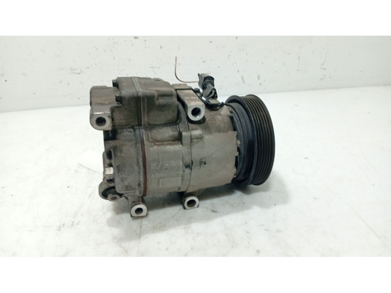 Recambio de compresor aire acondicionado para hyundai i30 (fd) 1.4 referencia OEM IAM 977012H002  