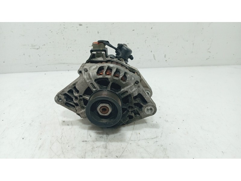 Recambio de alternador para hyundai i30 (fd) 1.4 referencia OEM IAM 373002B101  