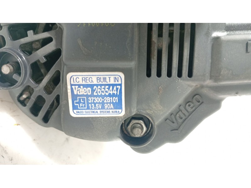 Recambio de alternador para hyundai i30 (fd) 1.4 referencia OEM IAM 373002B101  
