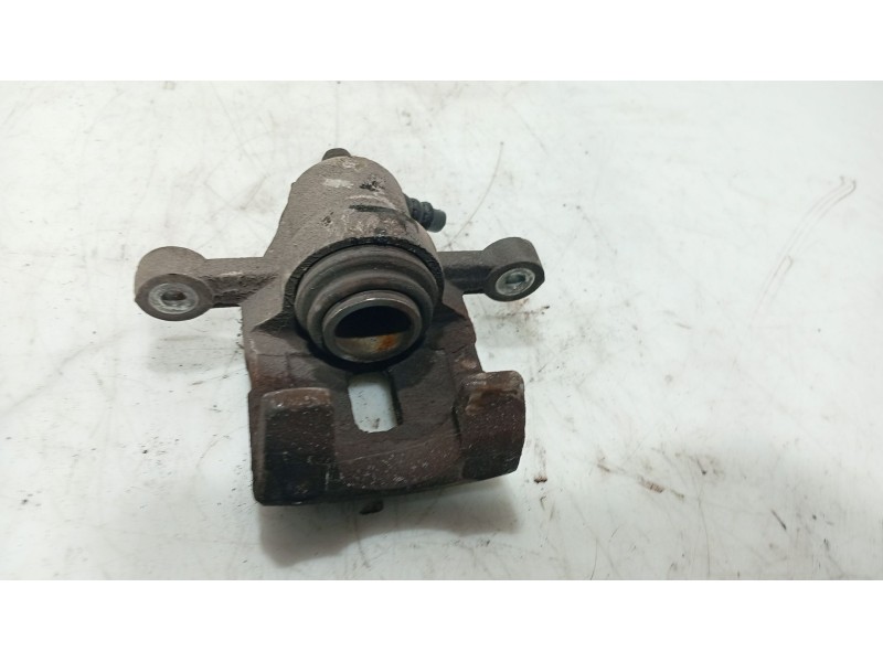 Recambio de pinza freno trasera derecha para hyundai i30 (fd) 1.4 referencia OEM IAM 583111HA00 / 582301H300  