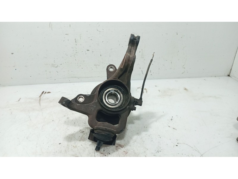 Recambio de mangueta delantera izquierda para hyundai i30 (fd) 1.4 referencia OEM IAM 517152H101  
