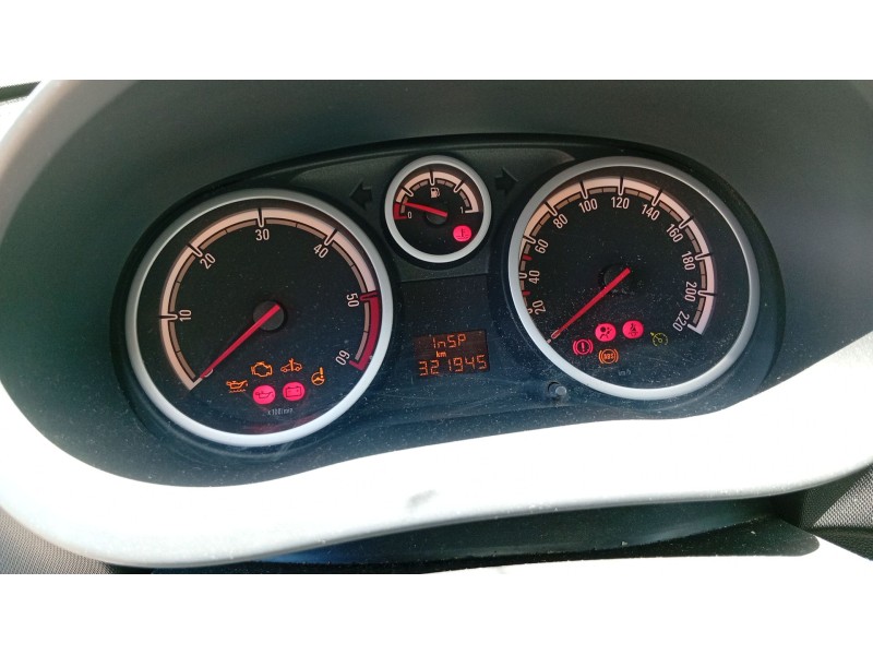 opel corsa d (s07) del año 2007