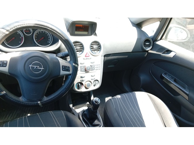 opel corsa d (s07) del año 2007