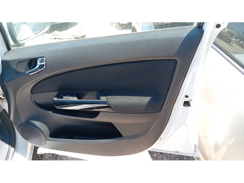 opel corsa d (s07) del año 2007
