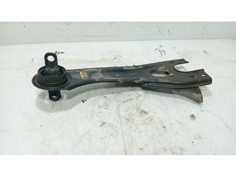 Recambio de brazo suspension trasero derecho para hyundai i30 (fd) 1.4 referencia OEM IAM   