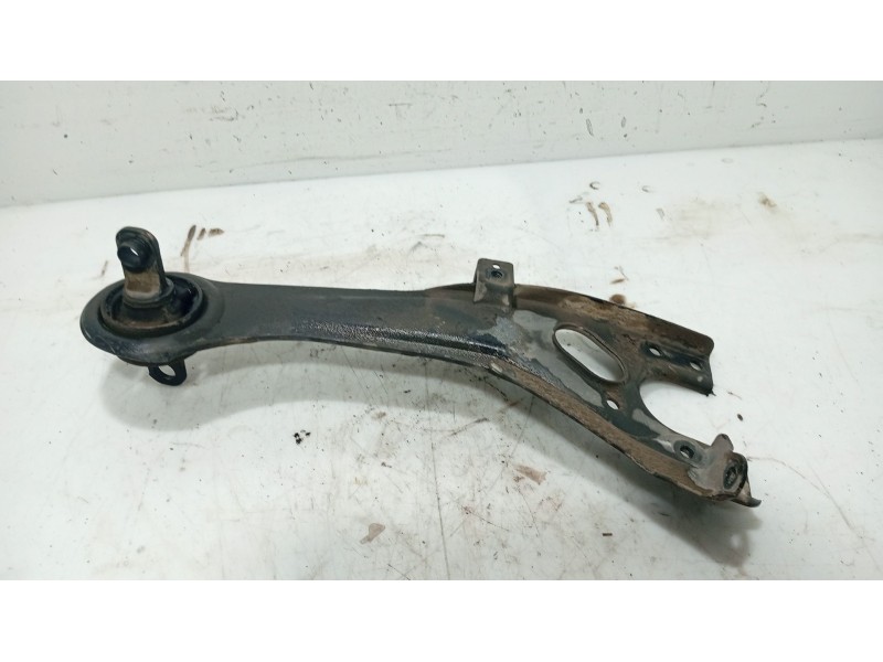 Recambio de brazo suspension trasero izquierdo para hyundai i30 (fd) 1.4 referencia OEM IAM   
