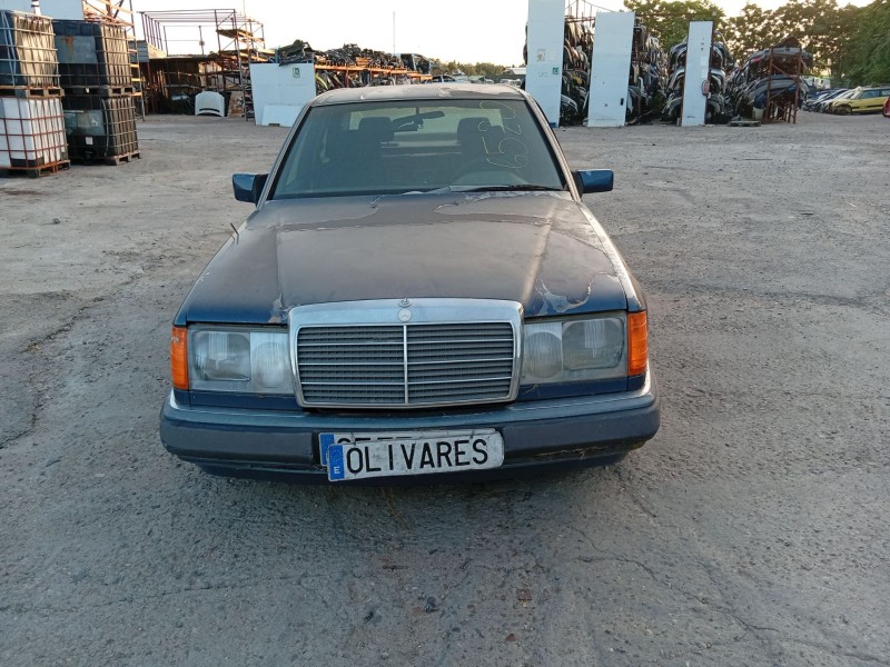 mercedes-benz 124 sedán (w124) del año 1991