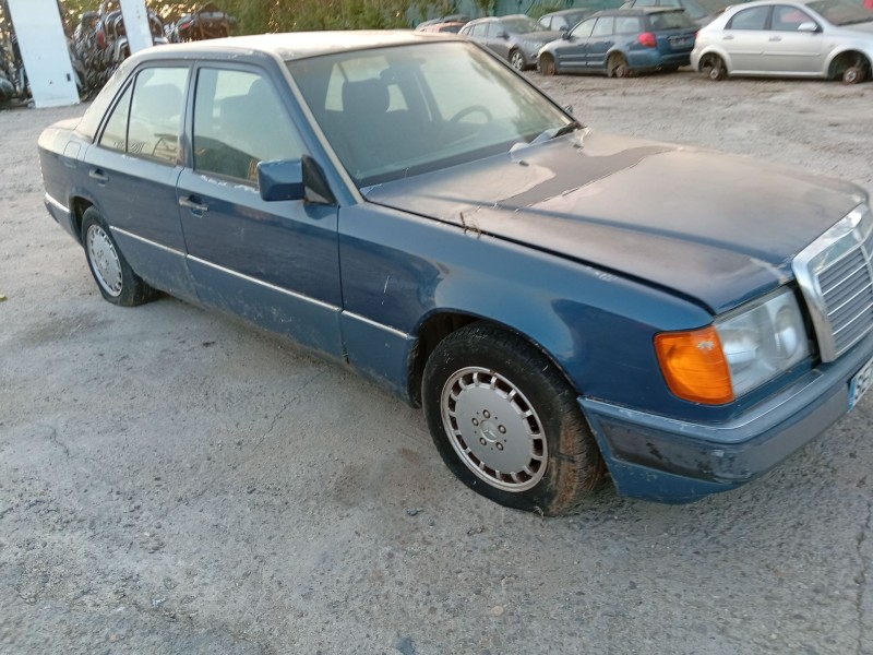 mercedes-benz 124 sedán (w124) del año 1991