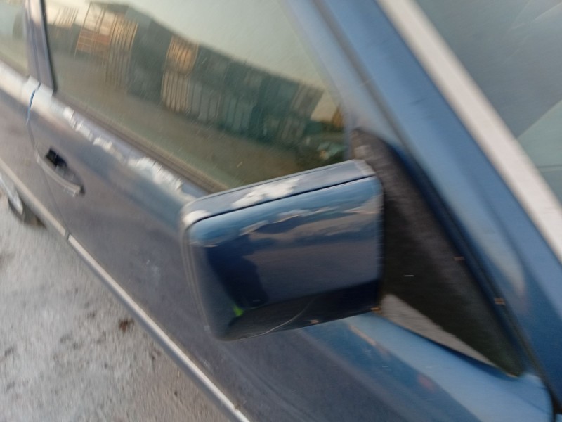 mercedes-benz 124 sedán (w124) del año 1991