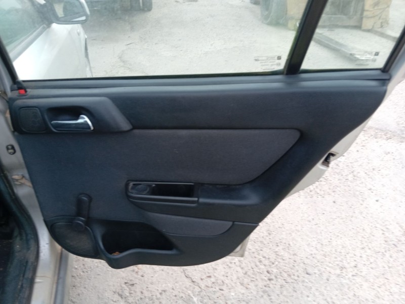 opel astra g sedán (t98) del año 2002