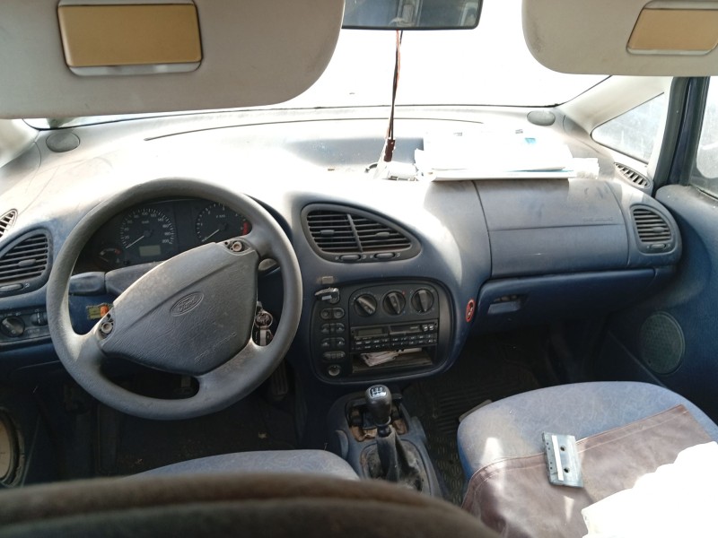 ford galaxy i (wgr) del año 2004