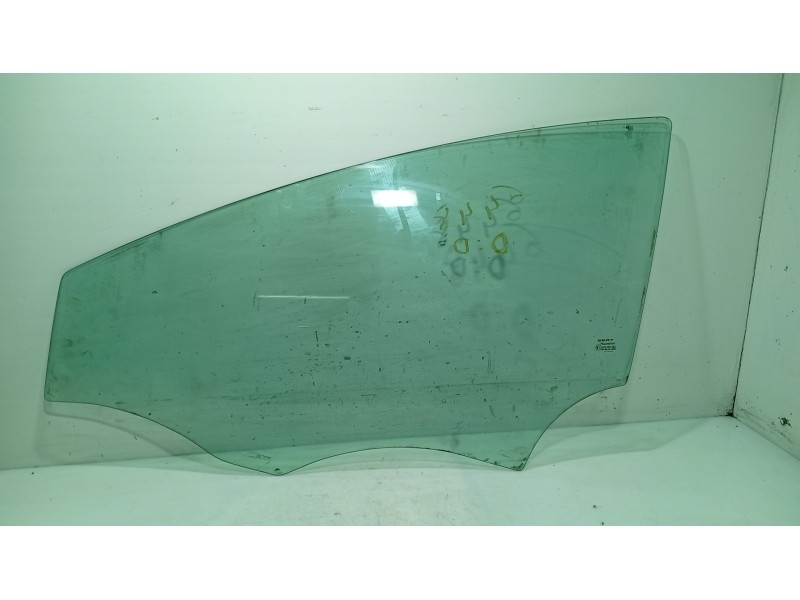 Recambio de luna delantera izquierda para seat leon (1p1) 1.9 tdi referencia OEM IAM 1P0845201B  