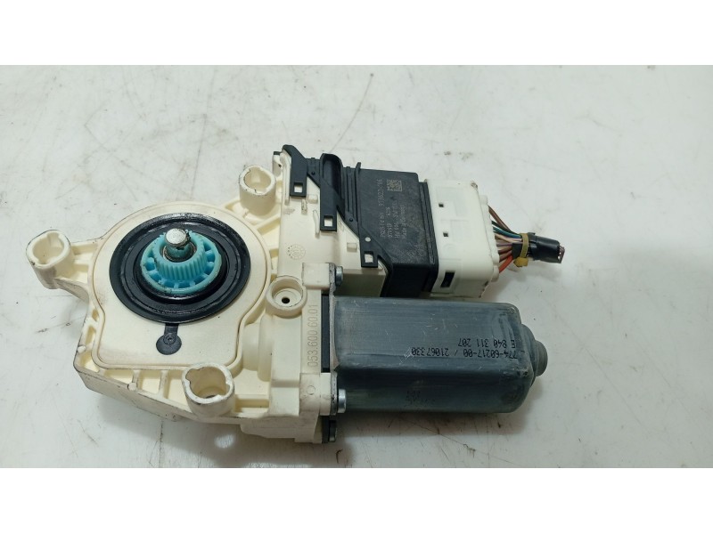 Recambio de motor elevalunas trasero izquierdo para seat leon (1p1) 1.9 tdi referencia OEM IAM   