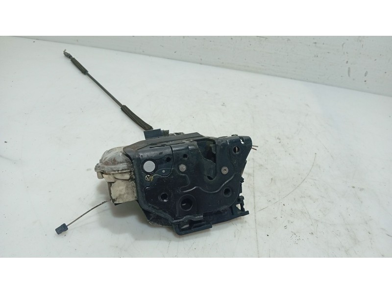 Recambio de cerradura puerta delantera izquierda para seat leon (1p1) 1.9 tdi referencia OEM IAM 1P1837015  