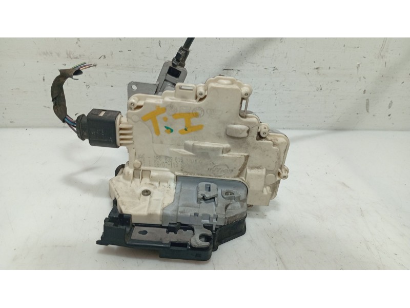 Recambio de cerradura puerta trasera izquierda para seat leon (1p1) 1.9 tdi referencia OEM IAM 1P0839015  