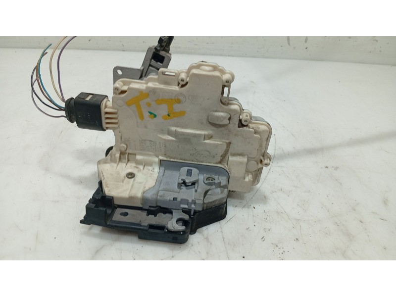 Recambio de cerradura puerta trasera izquierda para seat leon (1p1) 1.9 tdi referencia OEM IAM 1P0839015  
