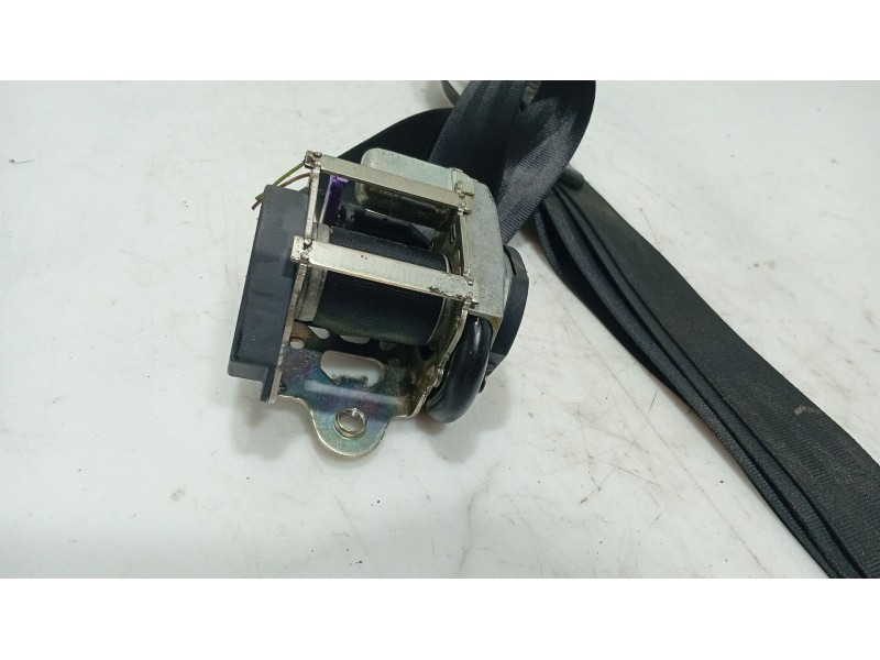 Recambio de cinturon seguridad delantero izquierdo para seat leon (1p1) 1.9 tdi referencia OEM IAM 1P0857705ARAA  