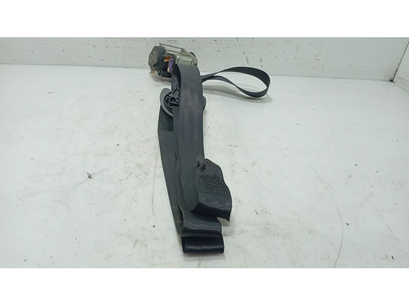 Recambio de cinturon seguridad delantero derecho para seat leon (1p1) 1.9 tdi referencia OEM IAM 1P0857706ARAA  