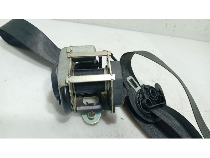 Recambio de cinturon seguridad delantero derecho para seat leon (1p1) 1.9 tdi referencia OEM IAM 1P0857706ARAA  