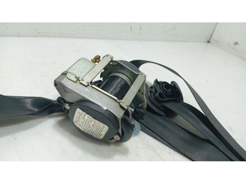Recambio de cinturon seguridad delantero derecho para seat leon (1p1) 1.9 tdi referencia OEM IAM 1P0857706ARAA  