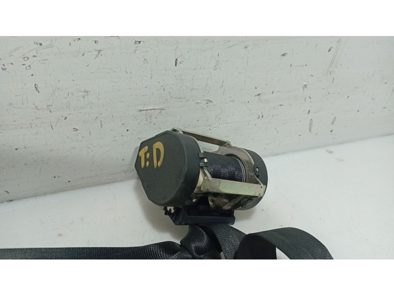 Recambio de cinturon seguridad trasero derecho para seat leon (1p1) 1.9 tdi referencia OEM IAM 1P0857806CRAA  