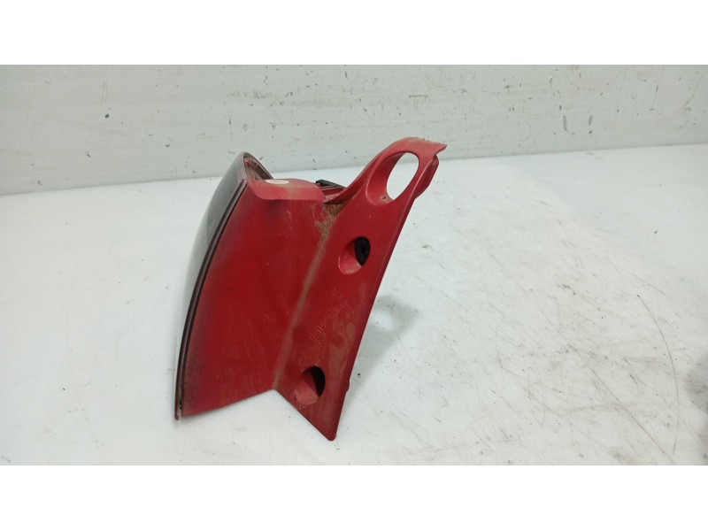 Recambio de piloto trasero izquierdo para seat leon (1p1) 1.9 tdi referencia OEM IAM 1P0945111C  