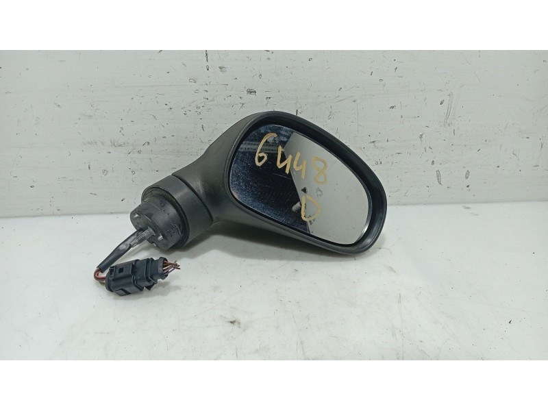 Recambio de retrovisor derecho para seat leon (1p1) 1.9 tdi referencia OEM IAM   