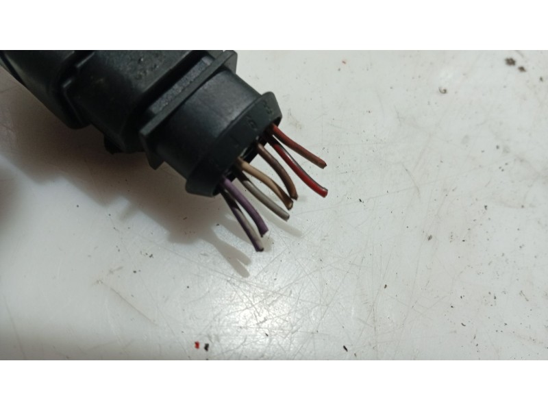 Recambio de retrovisor derecho para seat leon (1p1) 1.9 tdi referencia OEM IAM   