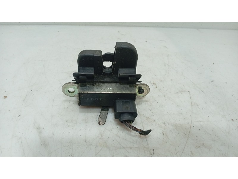 Recambio de cerradura maletero / porton para seat leon (1p1) 1.9 tdi referencia OEM IAM 1P0827505E9B9  