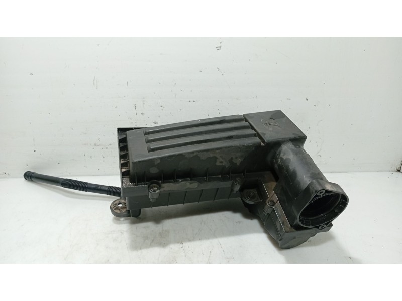 Recambio de caja filtro de aire para seat leon (1p1) 1.9 tdi referencia OEM IAM   