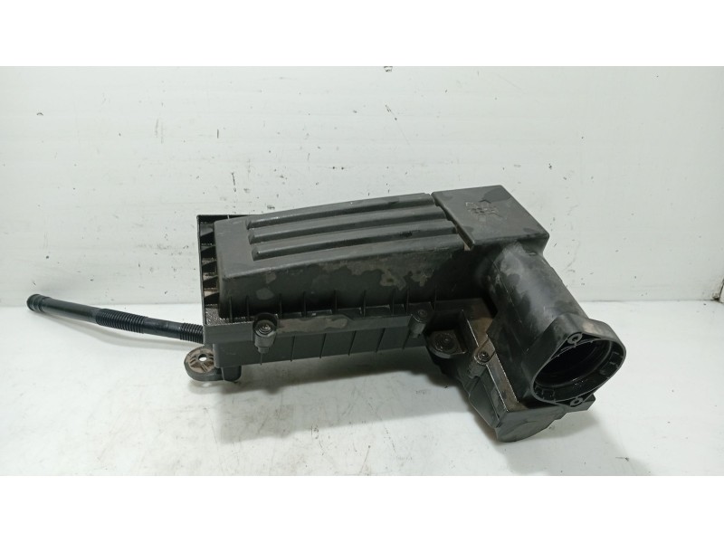 Recambio de caja filtro de aire para seat leon (1p1) 1.9 tdi referencia OEM IAM   