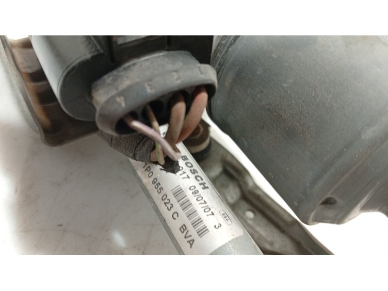 Recambio de motor limpia delantero para seat leon (1p1) 1.9 tdi referencia OEM IAM   