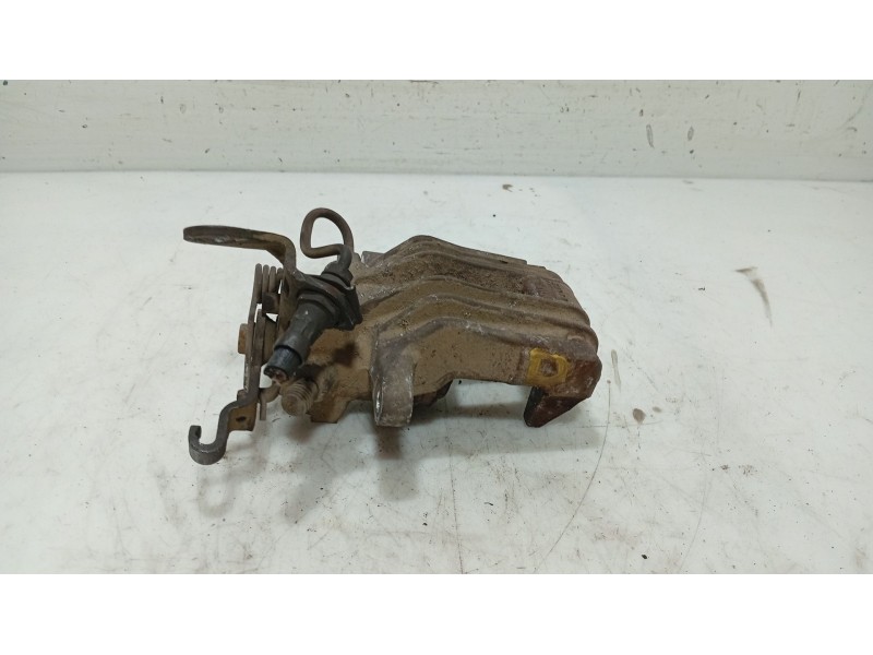 Recambio de pinza freno trasera derecha para seat leon (1p1) 1.9 tdi referencia OEM IAM 8D0698671 / 1K0615424J  