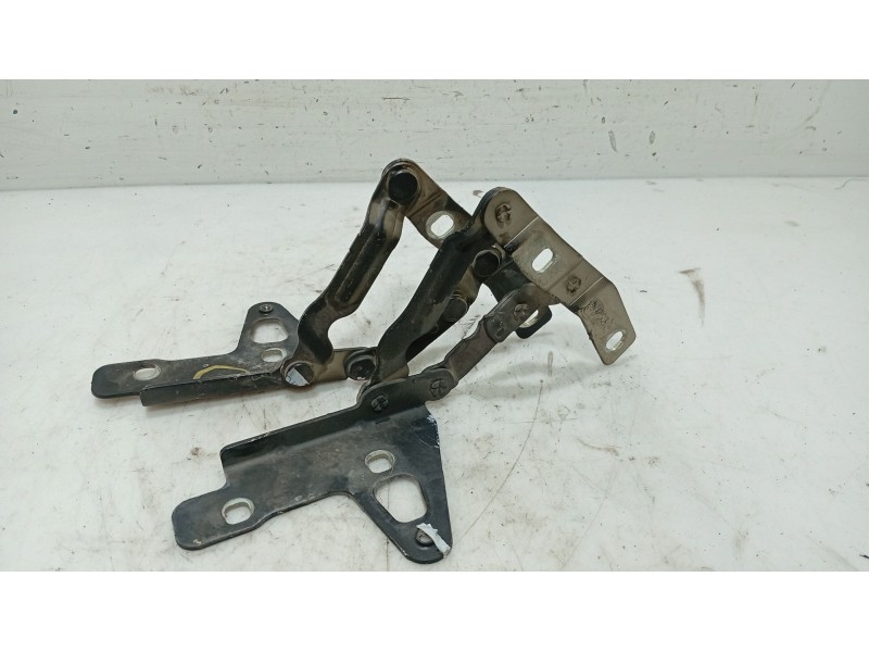 Recambio de bisagra para seat leon (1p1) 1.9 tdi referencia OEM IAM   
