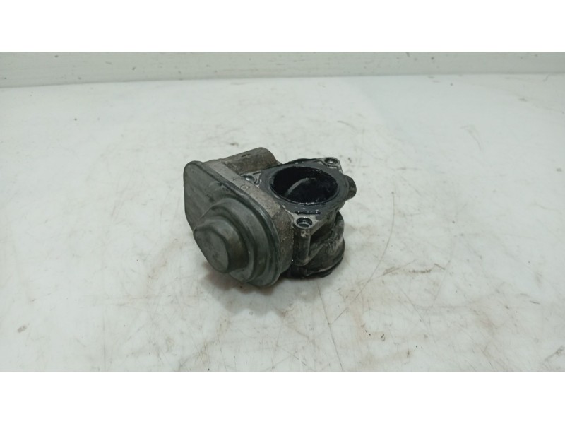Recambio de caja mariposa para seat leon (1p1) 1.9 tdi referencia OEM IAM   