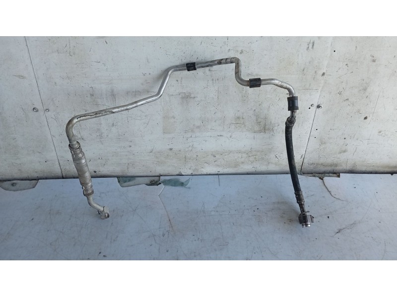 Recambio de tubo para seat leon (1p1) 1.9 tdi referencia OEM IAM   