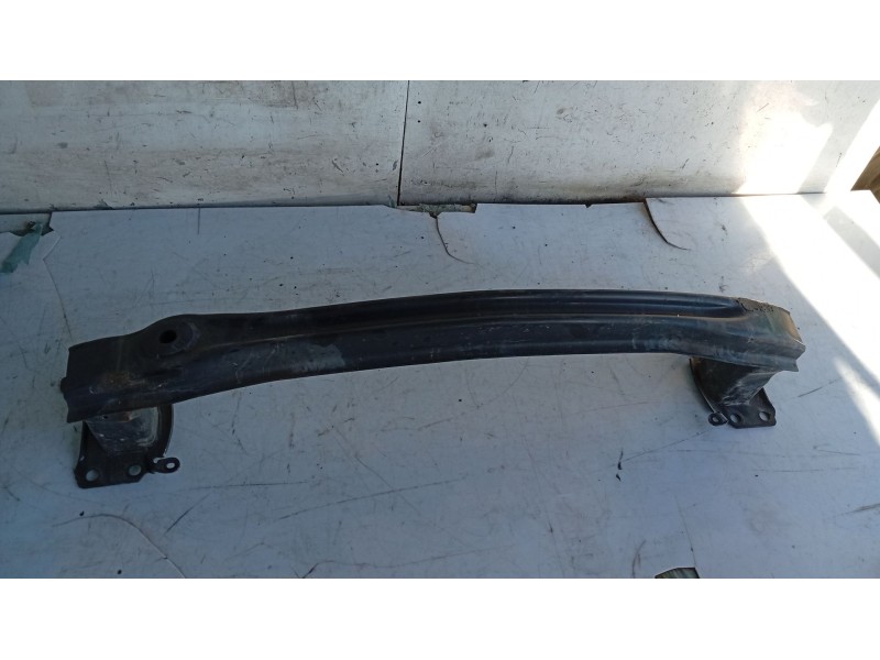 Recambio de refuerzo paragolpes delantero para seat leon (1p1) 1.9 tdi referencia OEM IAM   