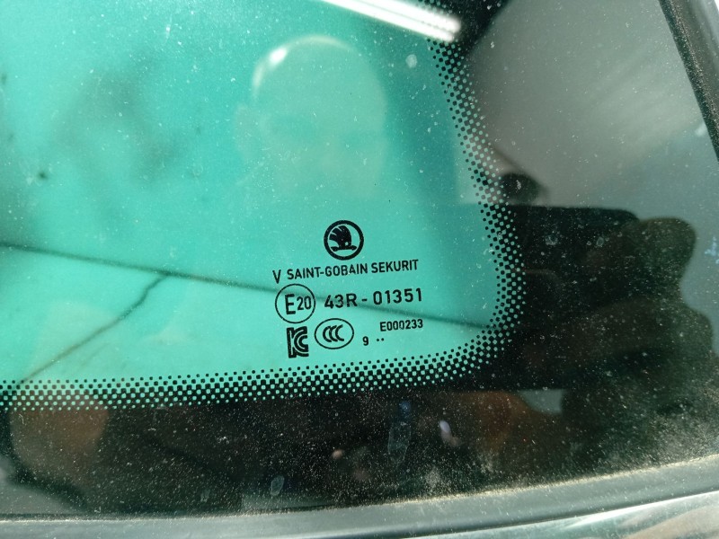 Recambio de luna custodia trasera izquierda para skoda kamiq (nw4) 1.0 tsi referencia OEM IAM   