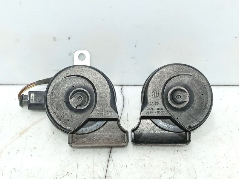 Recambio de claxon para skoda kamiq (nw4) 1.0 tsi referencia OEM IAM 2Q0951223A / 5Q0951221R  