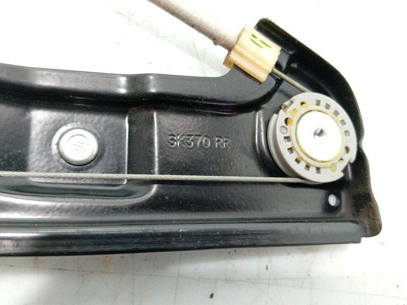 Recambio de elevalunas trasero derecho para skoda kamiq (nw4) 1.0 tsi referencia OEM IAM 654839462  