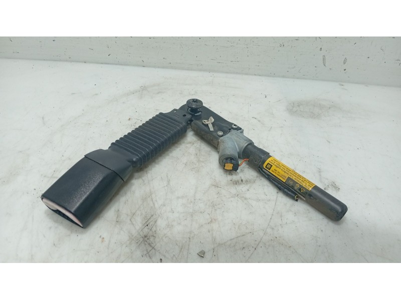 Recambio de anclaje cinturon delantero derecho para opel antara a (l07) 2.0 cdti referencia OEM IAM   