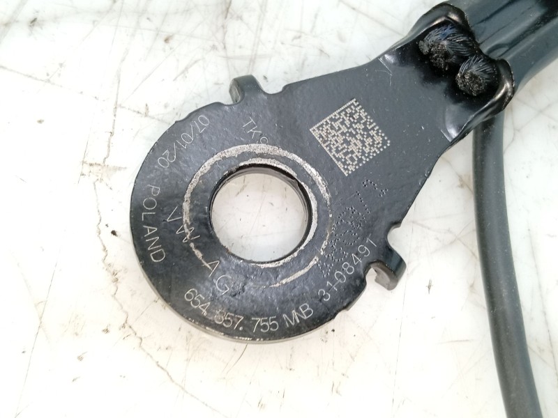 Recambio de anclaje cinturon delantero izquierdo para skoda kamiq (nw4) 1.0 tsi referencia OEM IAM   
