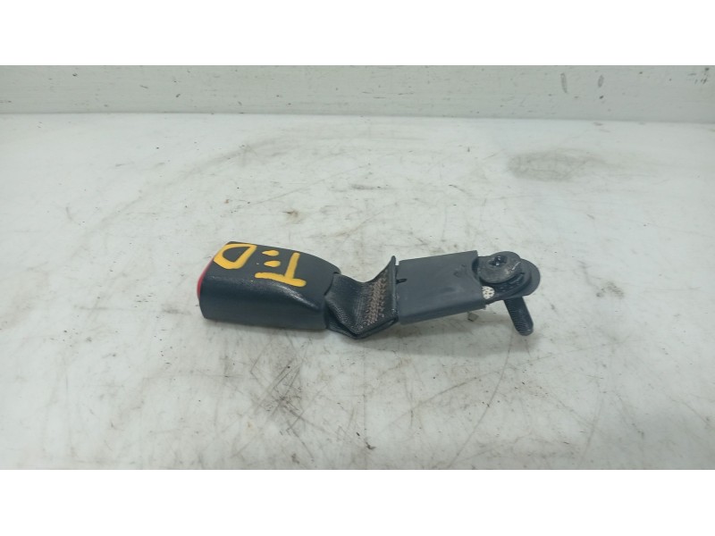 Recambio de anclaje cinturon trasero derecho para opel antara a (l07) 2.0 cdti referencia OEM IAM   