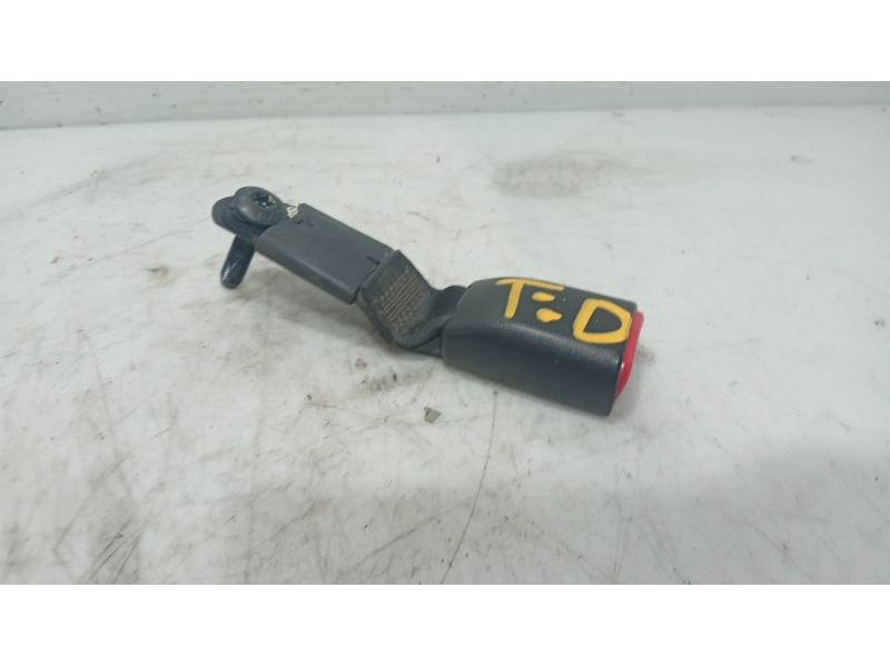 Recambio de anclaje cinturon trasero derecho para opel antara a (l07) 2.0 cdti referencia OEM IAM   