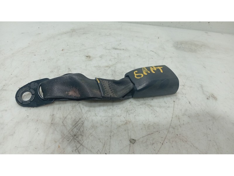 Recambio de anclaje cinturon trasero central para opel antara a (l07) 2.0 cdti referencia OEM IAM   