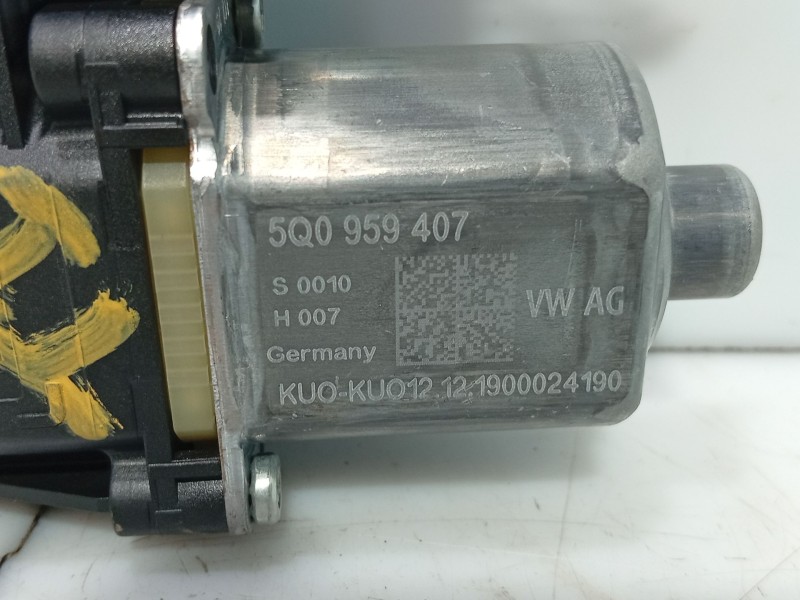 Recambio de motor elevalunas trasero izquierdo para skoda kamiq (nw4) 1.0 tsi referencia OEM IAM   
